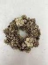 Coroncina con fiori e pigne champagne cm ø30h8