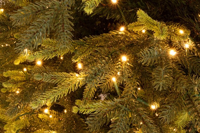 Albero Berkshire H180-3744Rami 1300Led