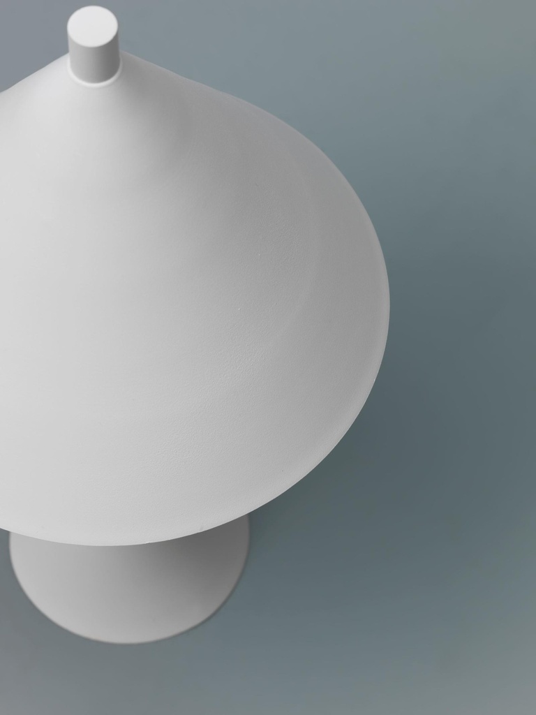 Lampada da tavolo in metallo bianco D25xD25x45h cm