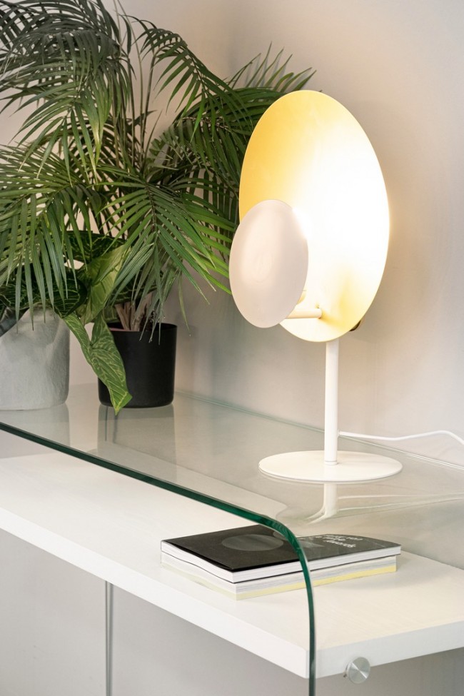2x Lampada tavolo design bianco-oro 30x17,5x46h
