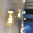 Lampada E27 G95 4W 230V 2200°K Golden