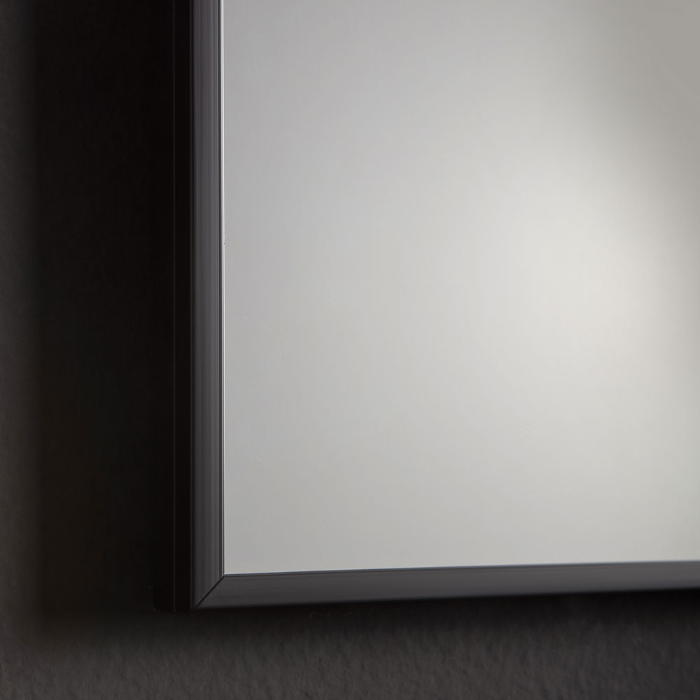 Specchio 60x80 con telaio in PVC nero opaco