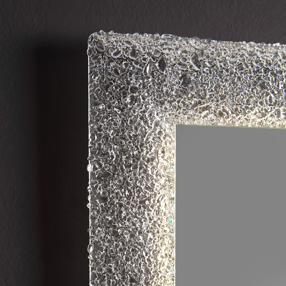 Specchio in vetro fuso retroilluminato 90x62