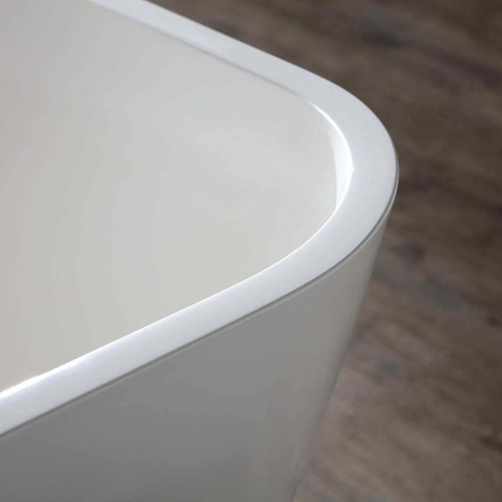 Vasca da bagno freestanding in marmo ricomposto