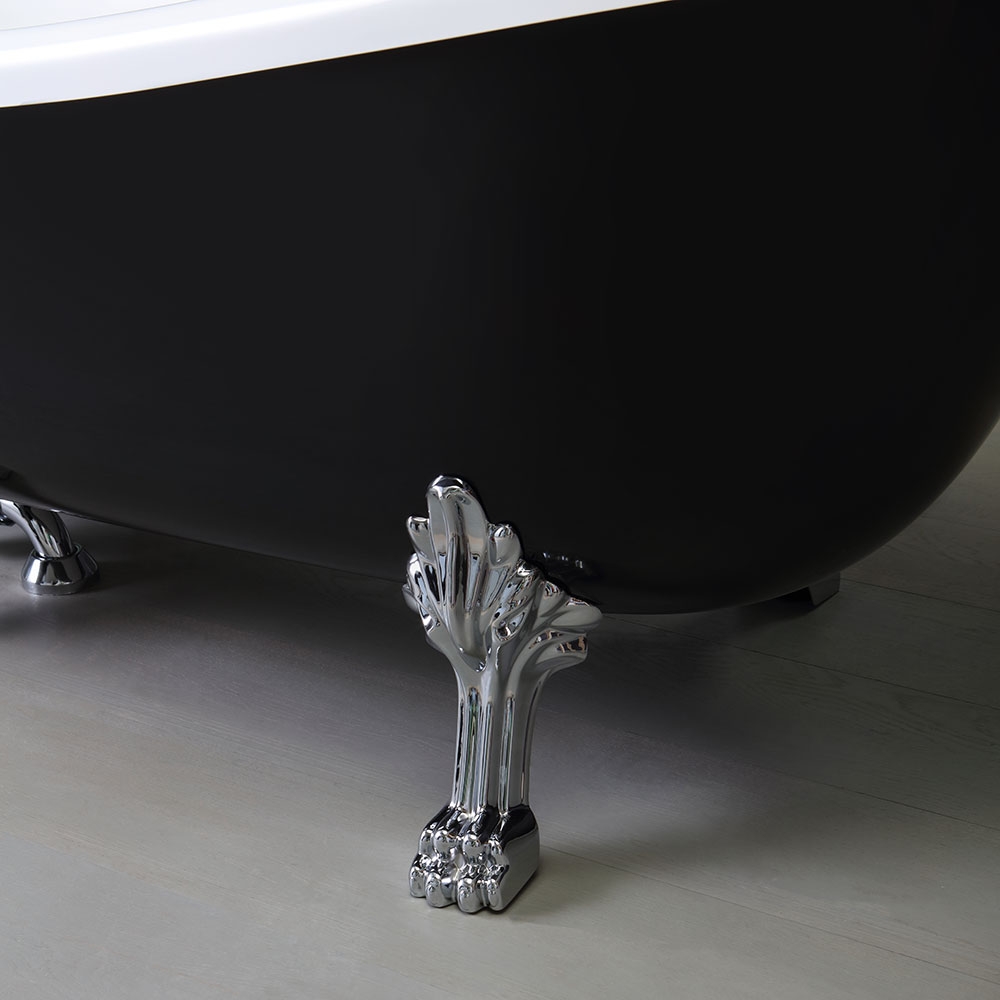 Vasca da bagno classica bianco e nero