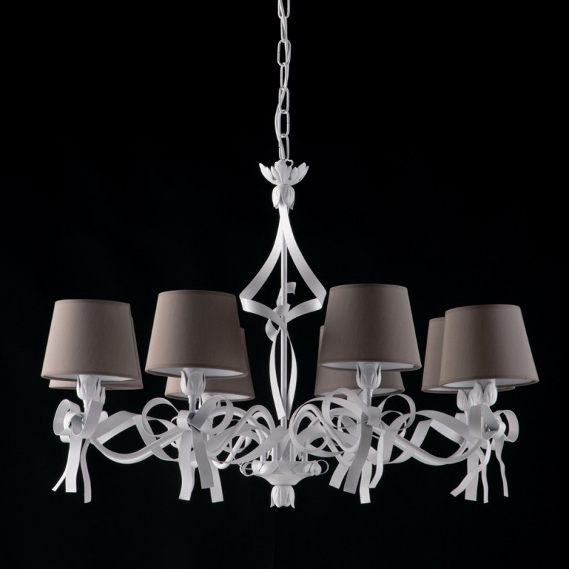Lampadario ferro laccato bianco con decorazione shabby 8 luci con paralumi in pvc tortora