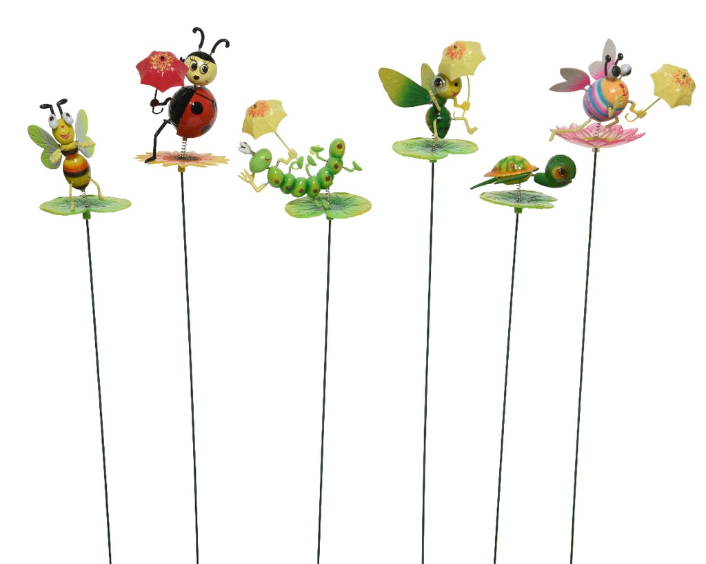 Raccolto da giardino insetto di plastica