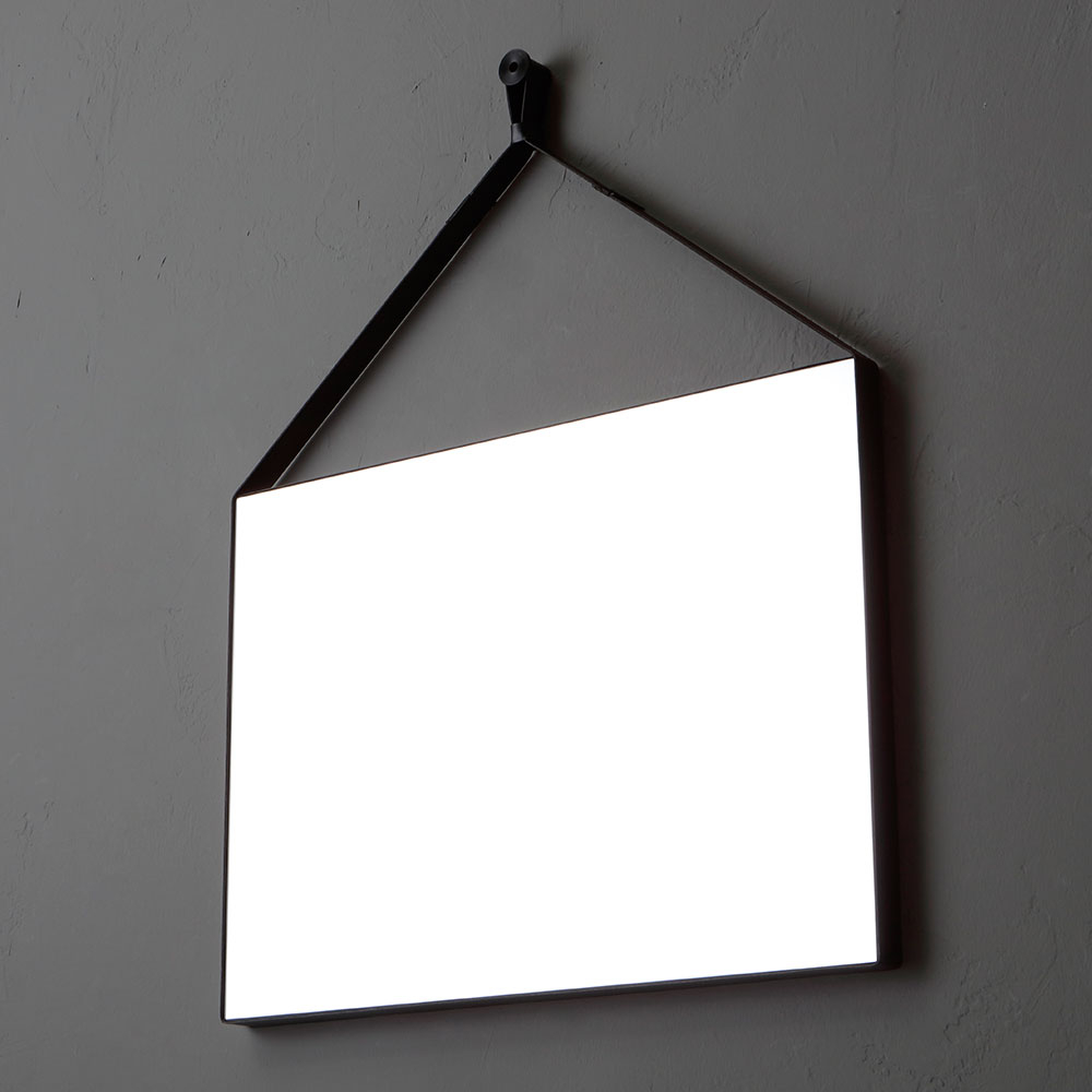 Specchio rettangolare 70x50 con cornice nera