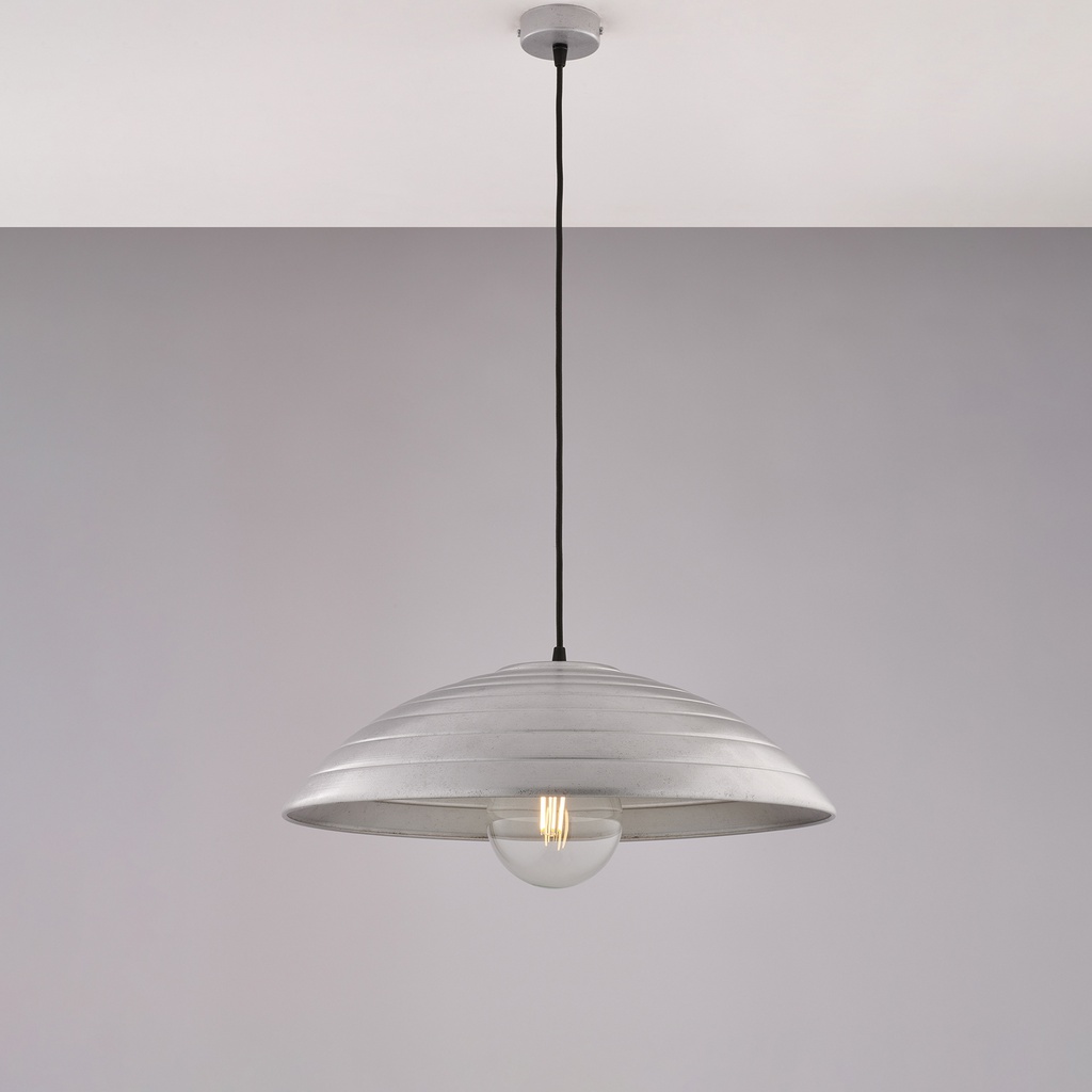 Sospensione 50x50 in ferro laccato nero
